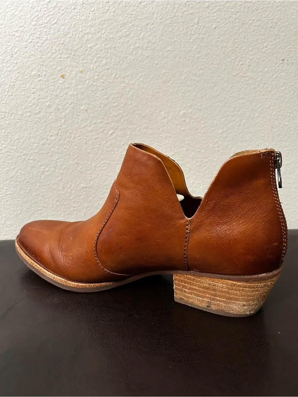 Kork-Ease Rubi Rum Tan Cognac - size 8.5M Women’s Leather Boot Heel Back zipper